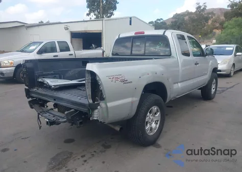 2005 Toyota Tacoma Prerunner V6 z USA, uszkodzony, nr VIN 5TETU62N95Z138608